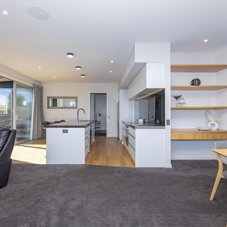 Prime Location On Warren St - 3 Bedroom Town House 瓦纳卡 外观 照片